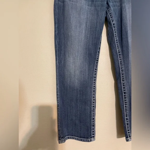 Silver Jeans Capri Suki Womens Blue Embroidered Pocket Mid Rise Denim Size 14 - Picture 2 of 14